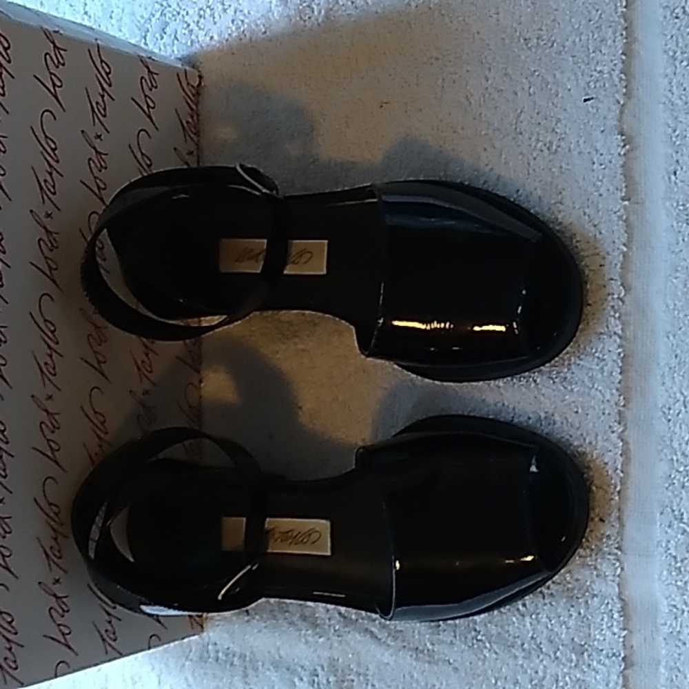 Lord & Taylor cross wrap sandals